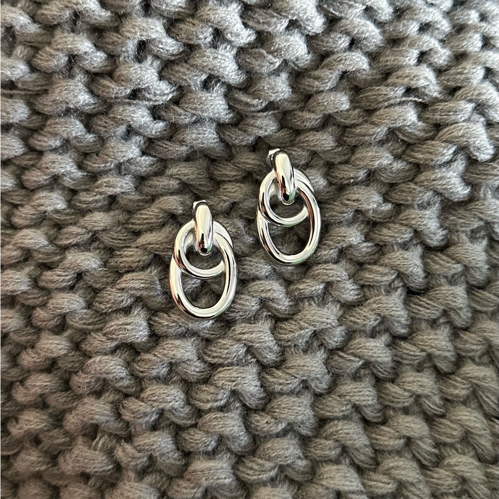Chic Silver Drop Earrings with Intricate Detailing